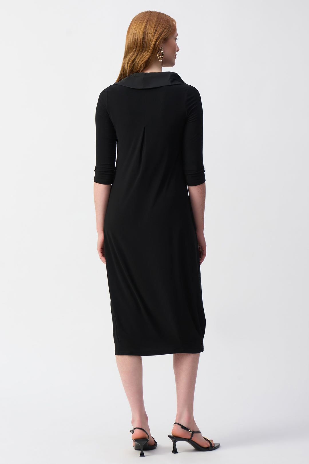 COCOON DRESS WITH MEMORY