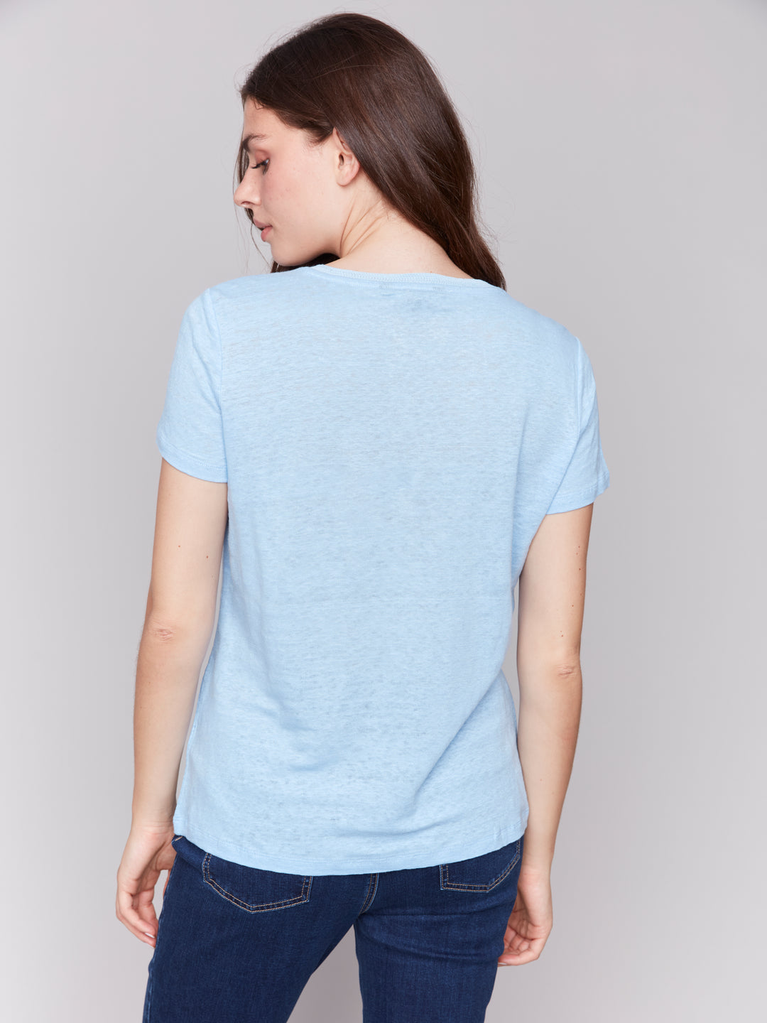 BLUEBELL V-NECK TEE