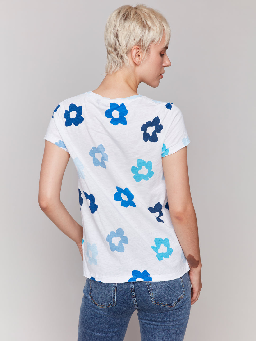 BLUE FLORAL SHORT SLEEVE PRINT TEE