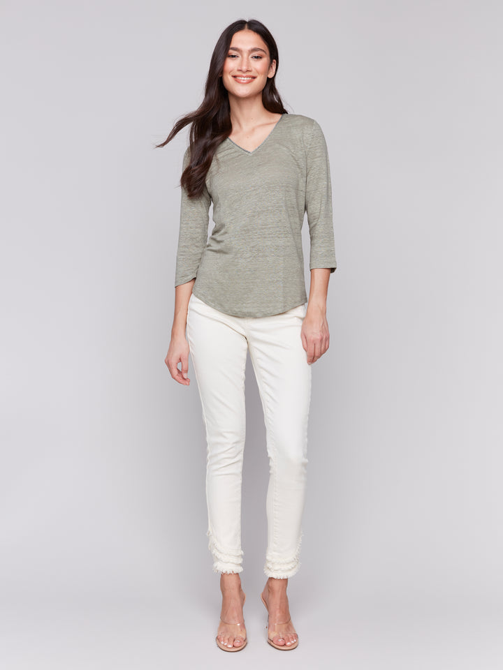 3/4 SLEEVE V-NECK TOP