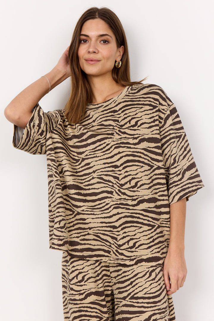 TIGER PRINT TOP