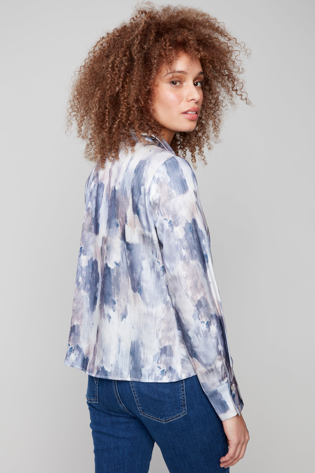 PEARLY WATERCOLOUR TWIST FRONT BLOUSE