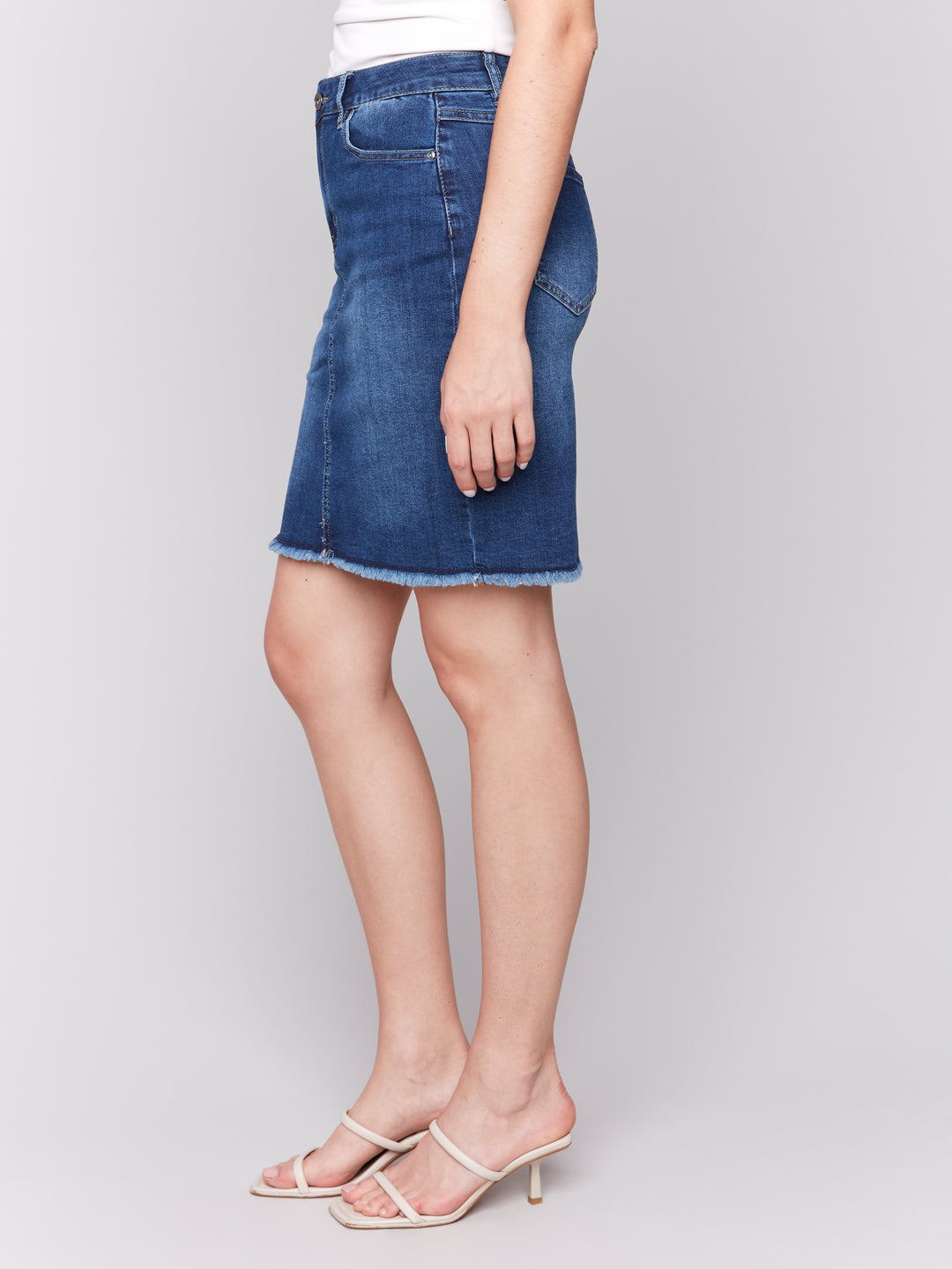 FRAYED HEM DENIM SKIRT