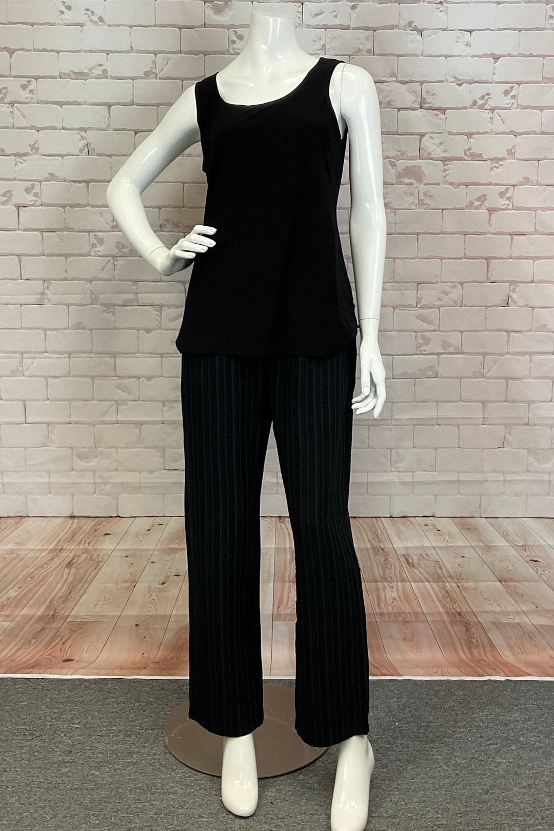 Ever Sassy Fall 2024 These full length pants are effortlessly paired with both blouses and tank tops, making them a must-have for any wardrobe.