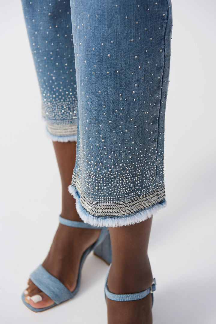 GRADIENT RHINESTONE HEM STRAIGHT CROP JEAN