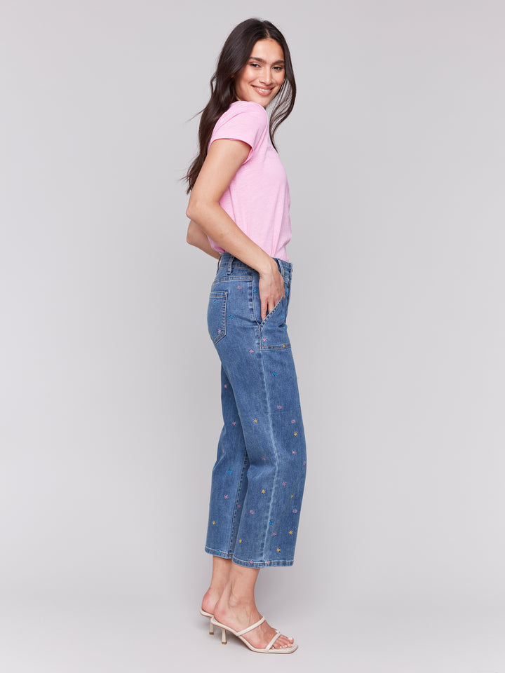 MEDIUM BLUE EMBROIDERED CROP JEAN