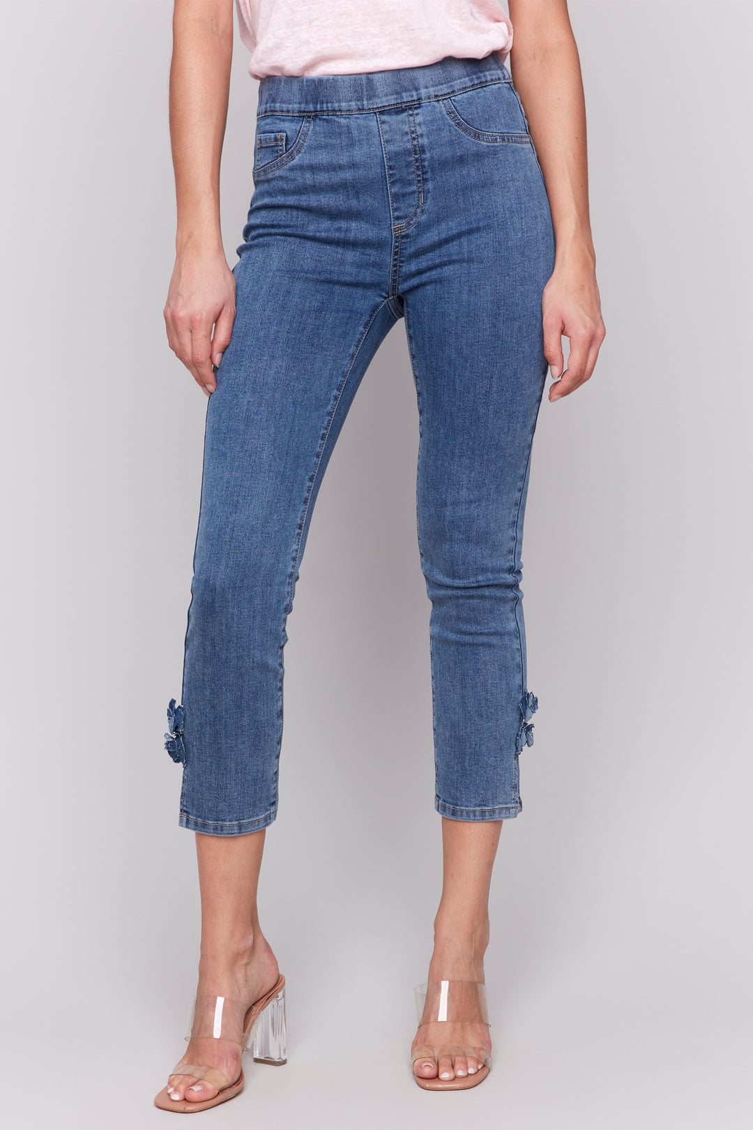 MEDIUM BLUE CROP FLOWER JEAN