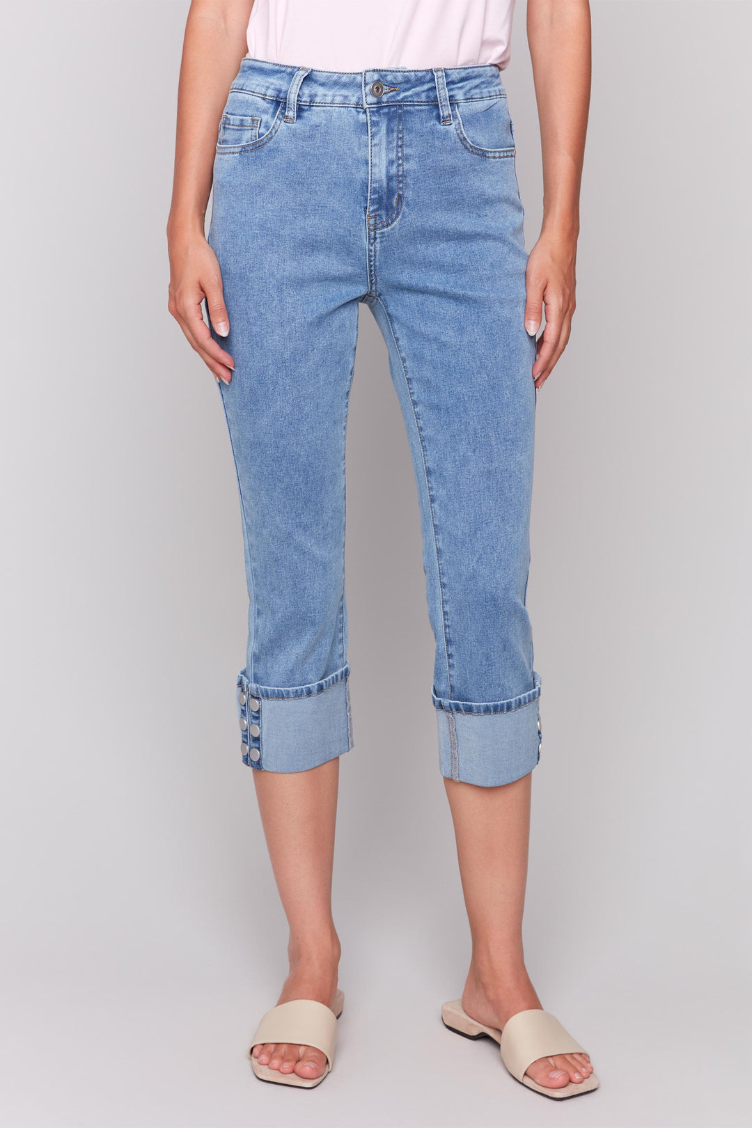 LIGHT BLUE ROLL UP CUFF SNAP JEAN