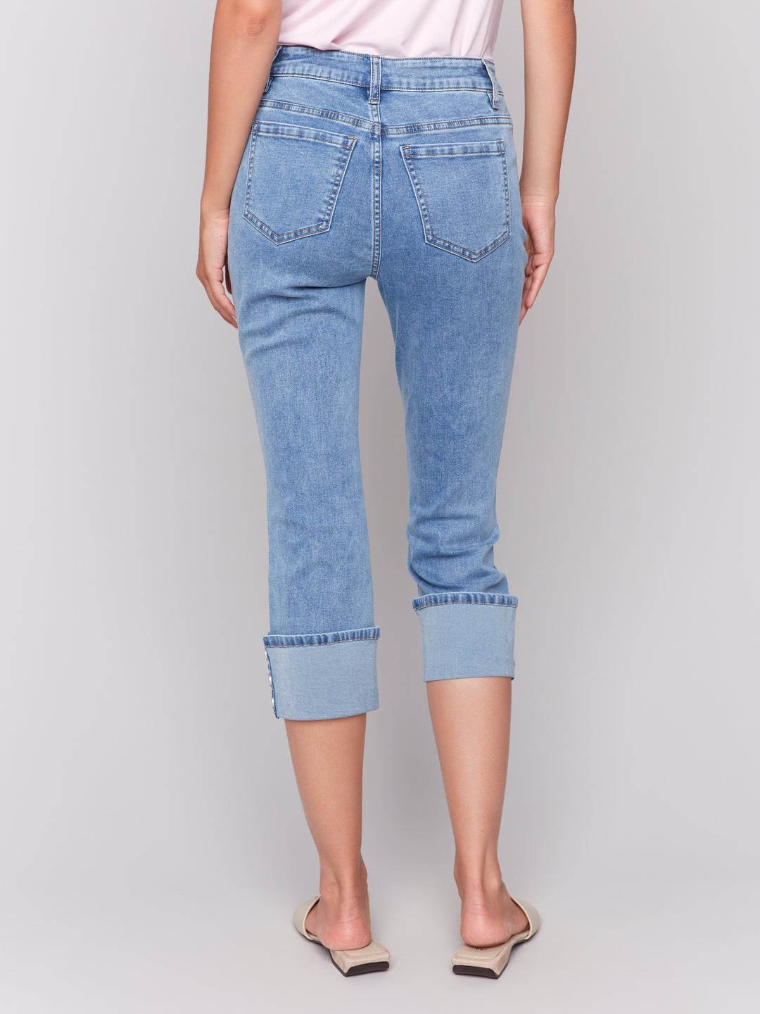 LIGHT BLUE ROLL UP CUFF SNAP JEAN