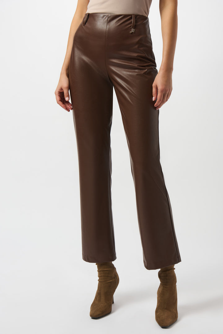 JOSEPH RIBKOFF Fall 2025 Crafted from luxurious faux leather, they boast a metallic sheen that adds a glossy touch to any clothing collection.
