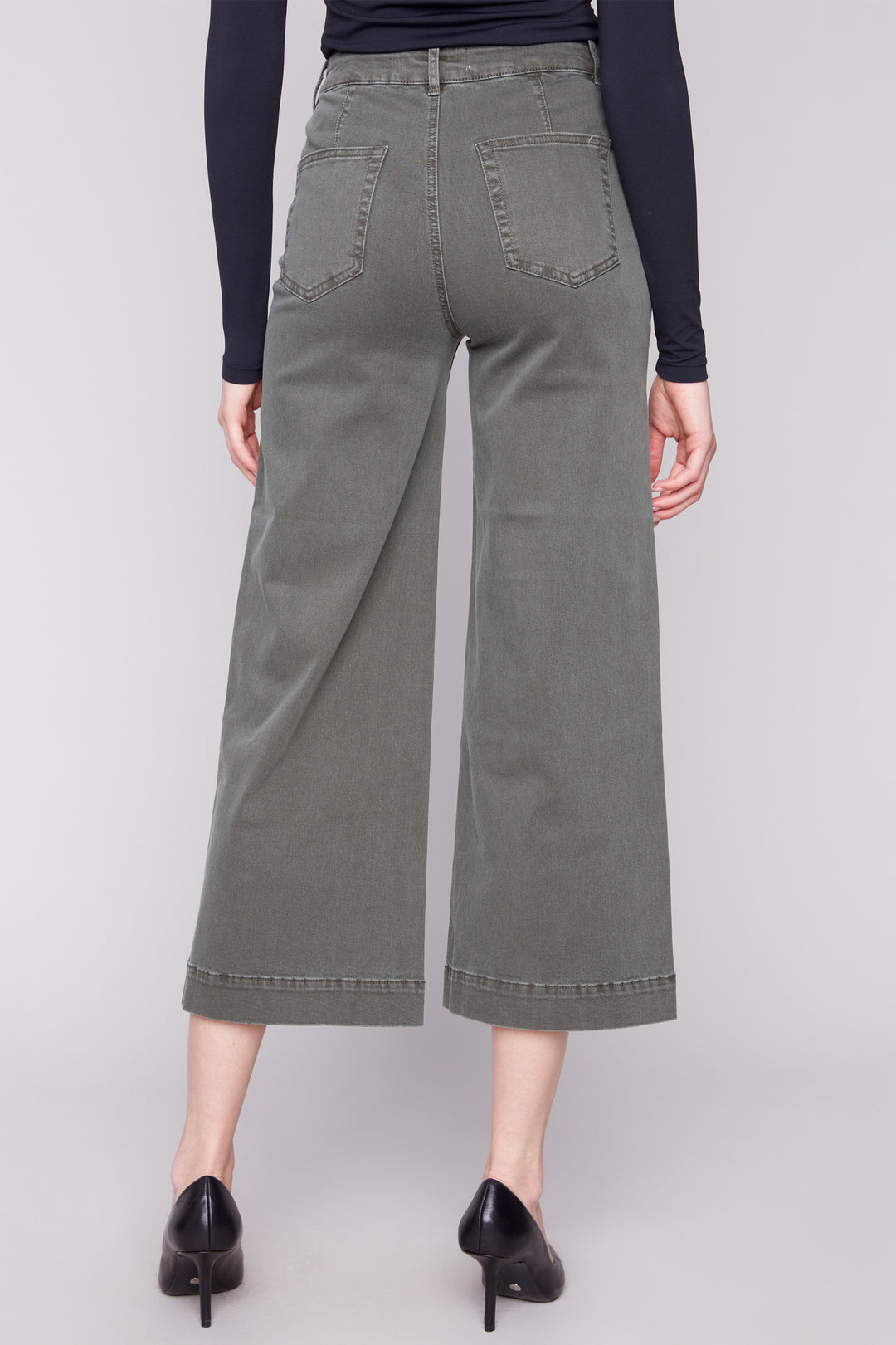 CROPPED PATCH POCKET FLARE JEAN