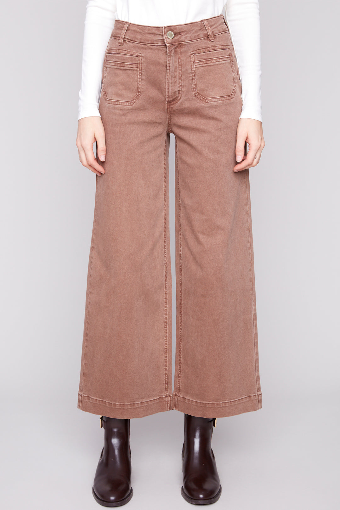 CROPPED PATCH POCKET FLARE JEAN