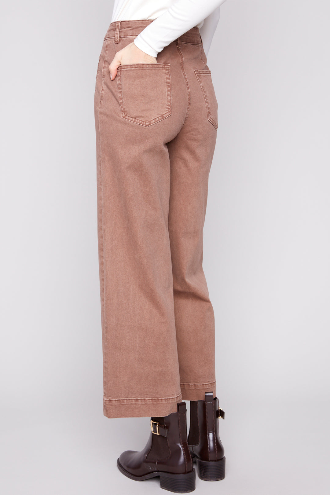 CROPPED PATCH POCKET FLARE JEAN