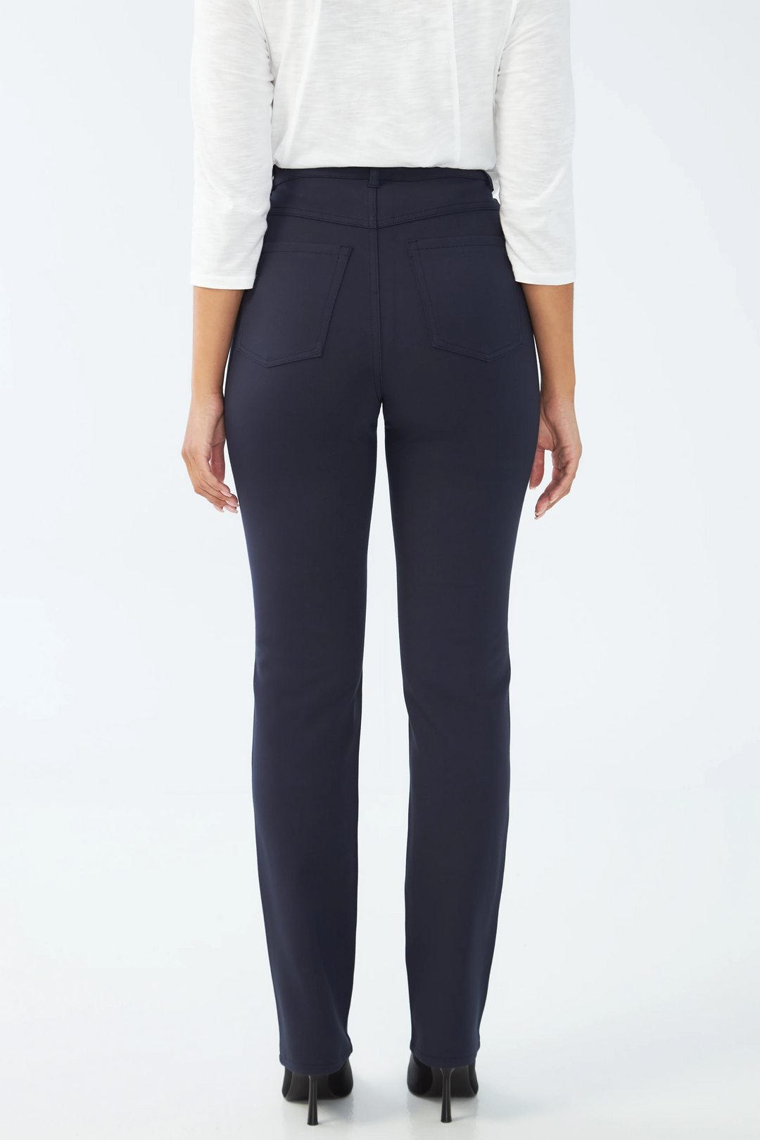 PETITE SUZANNE STRAIGHT LEG