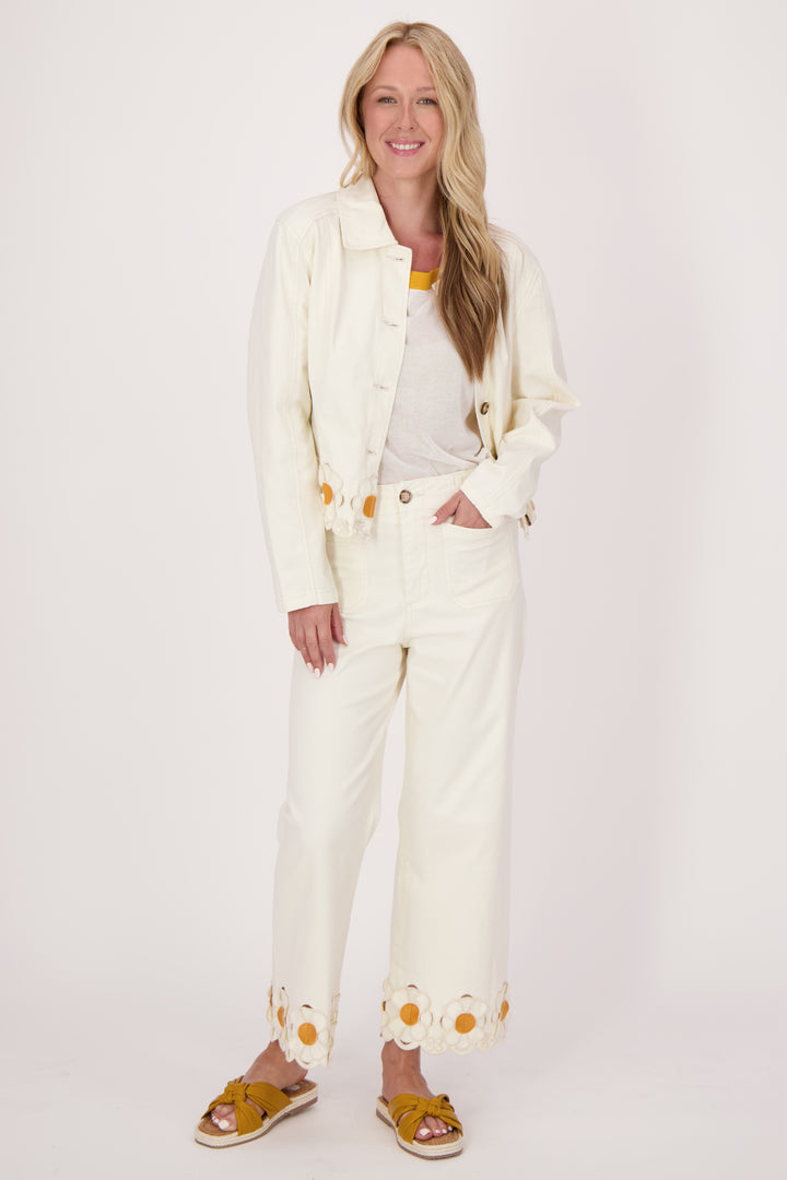 BEIGE DAISY HEM JACKET