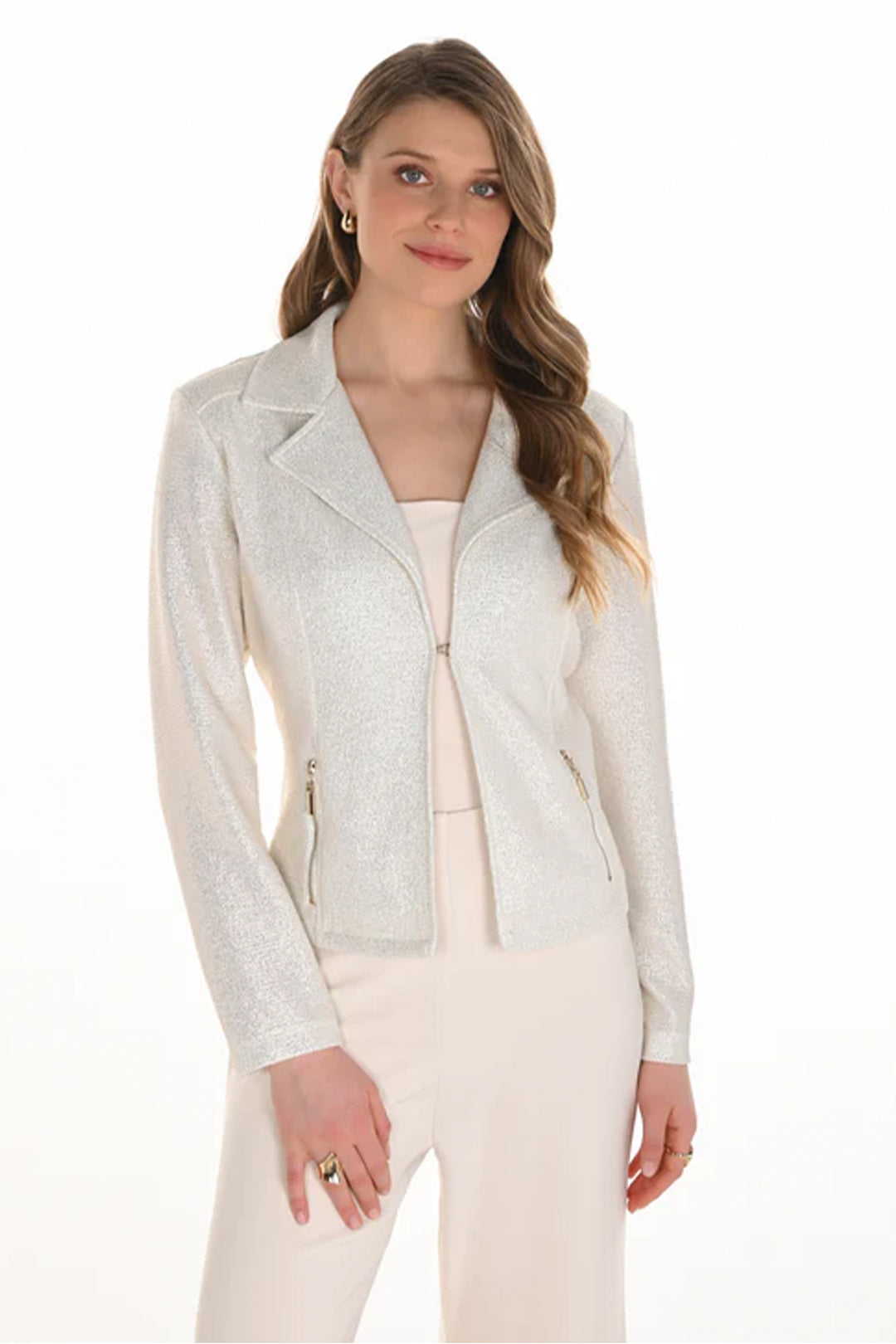 Frank Lyman Fall 2025 
Crafted from stretchy knit fabric, this jacket offers both comfort and a flattering fit. Featuring zip pockets for secure storage and a notch lapel collar with a single clip closure, it seamlessly combines practical details with refined design.