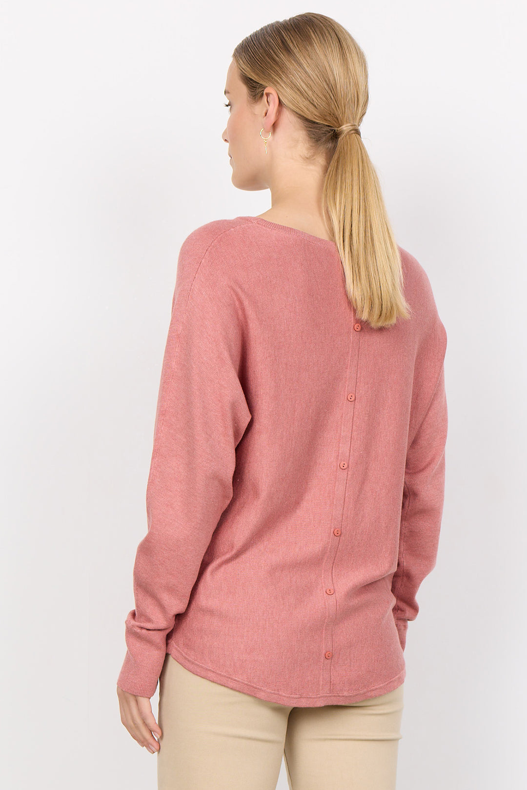 BUTTON BACK LONG SLEEVE