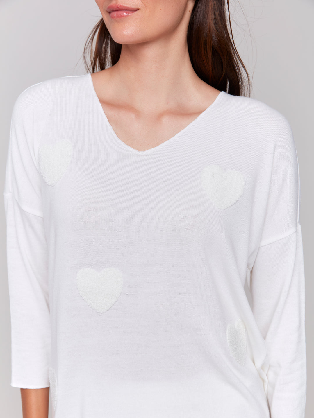 WHITE TONE ON TONE HEARTS TOP