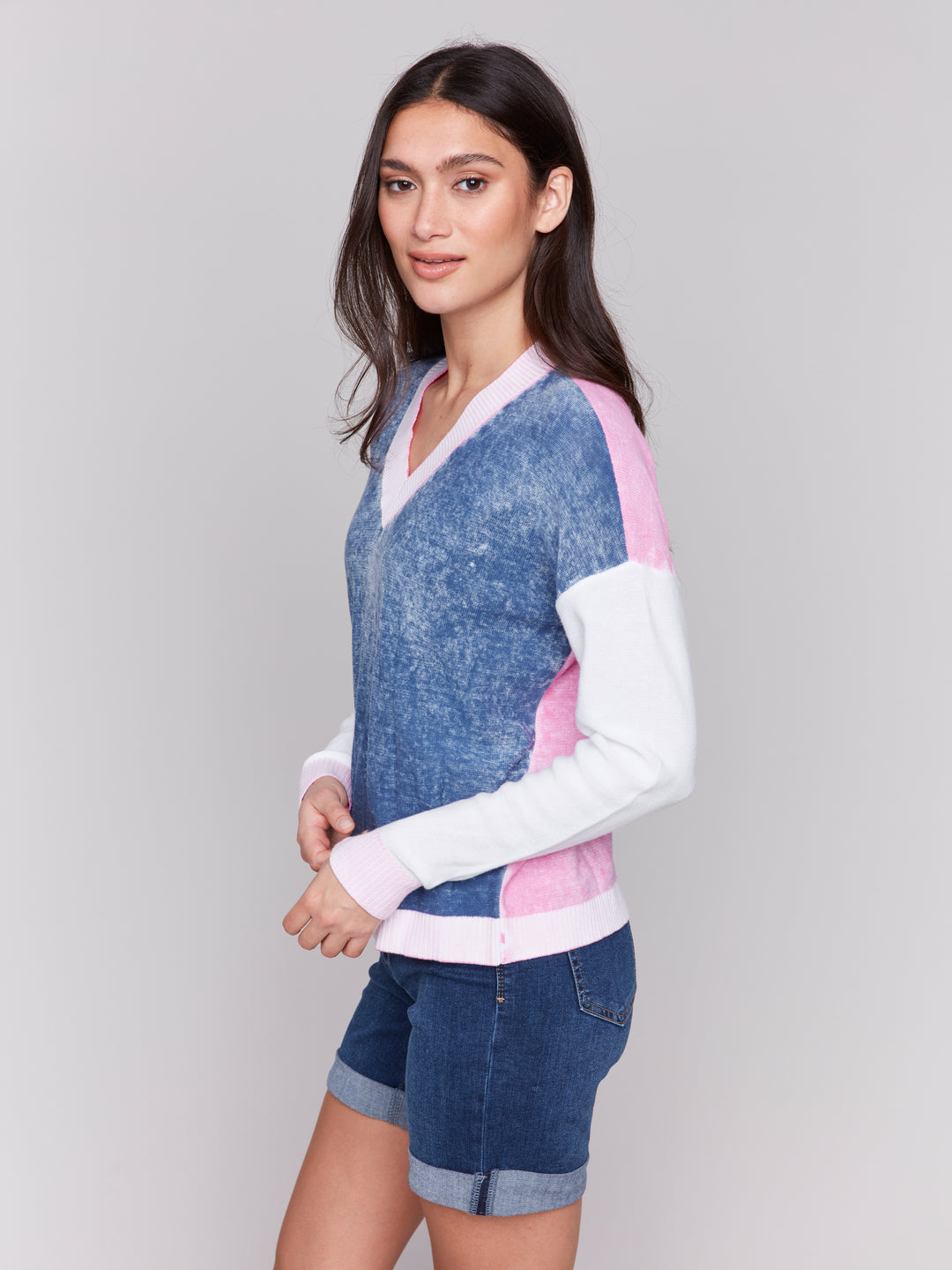 DENIM PINK WASHED COLOUR BLOCK V-NECK