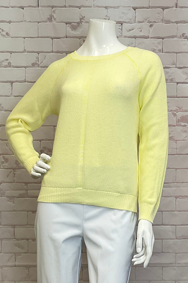 Cotton Country Spring 2025 Made from comfortable knit fabric, this sweater features contrasting cuffs and hem, and a distinct flat knit stripe design in the center.