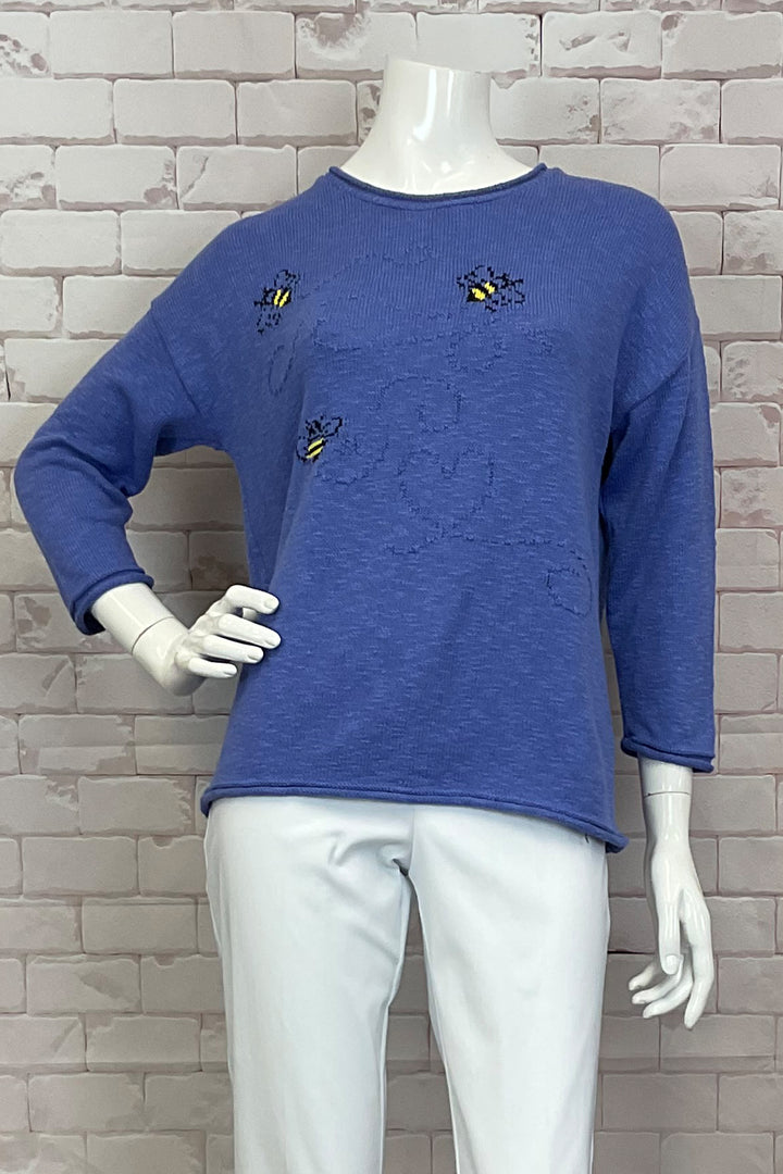 BEE FRIENDS SWEATER TOP