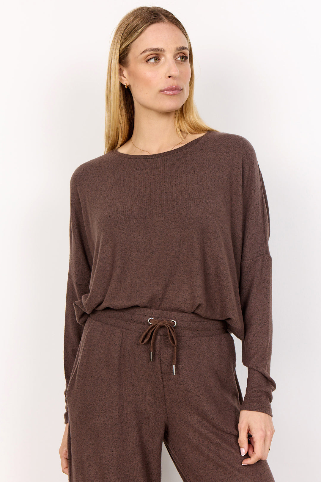 DOLMAN LIGHT SWEATER TOP