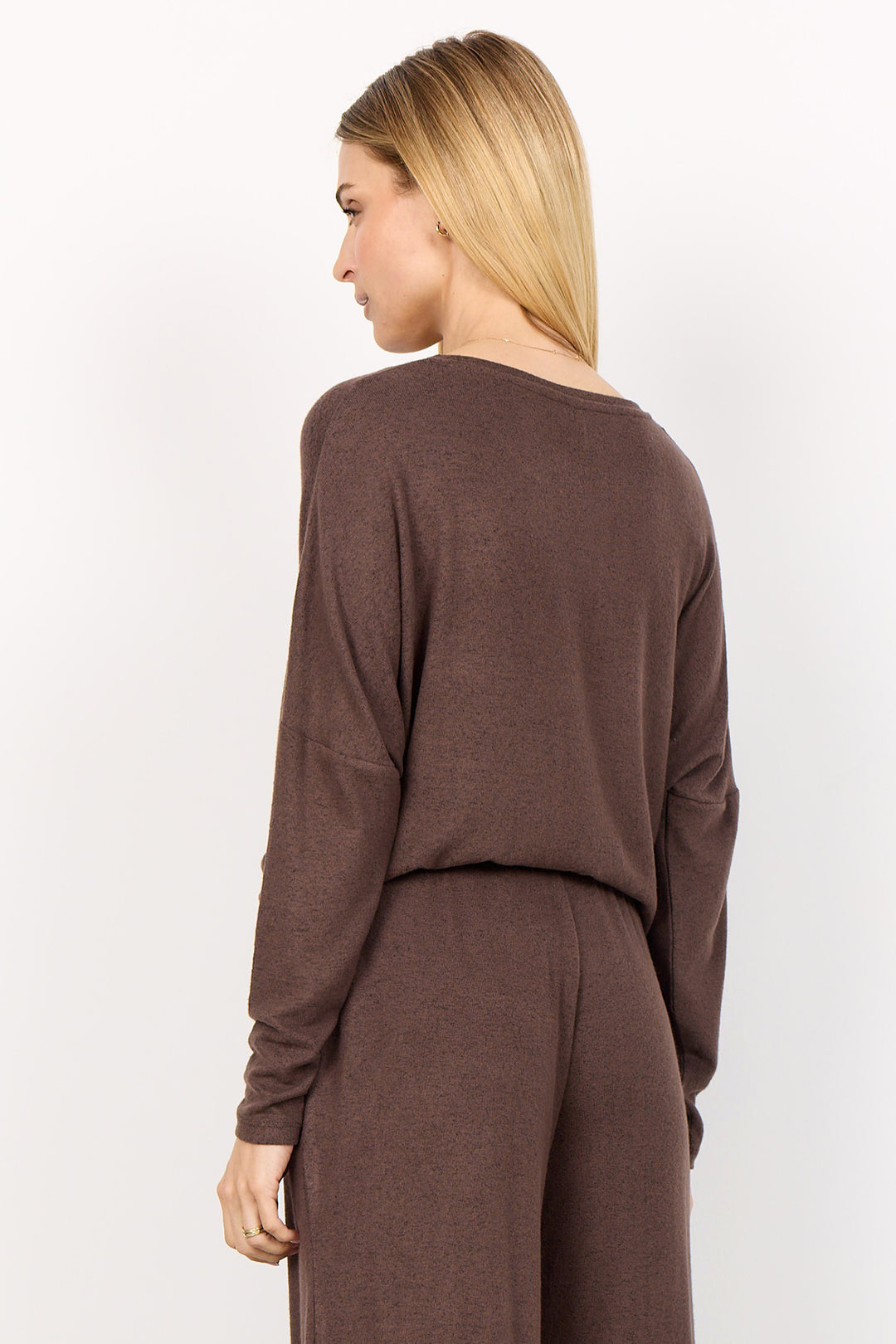 DOLMAN LIGHT SWEATER TOP