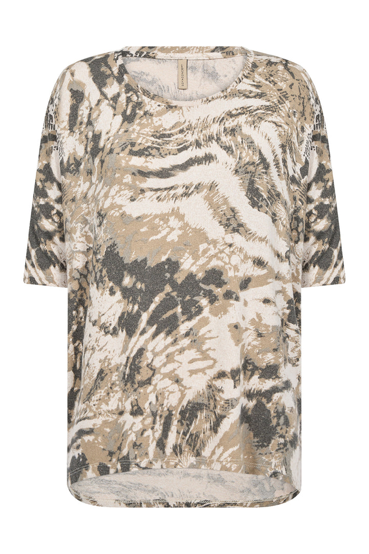 SOYA CONCEPT Fall 2025  Its short dolman sleeves and round neckline provide a light and relaxed fit to be styled with anything from capris to sweatpants. 