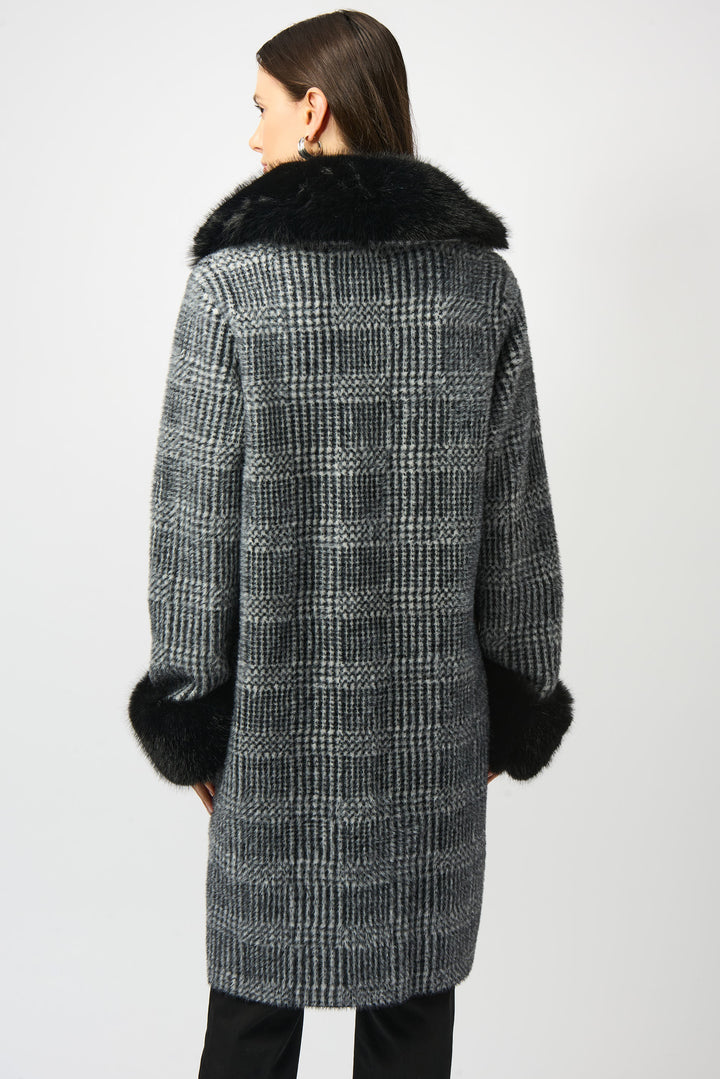 FEATHER YARN PLAID KNIT COAT WITH FAUX FUR