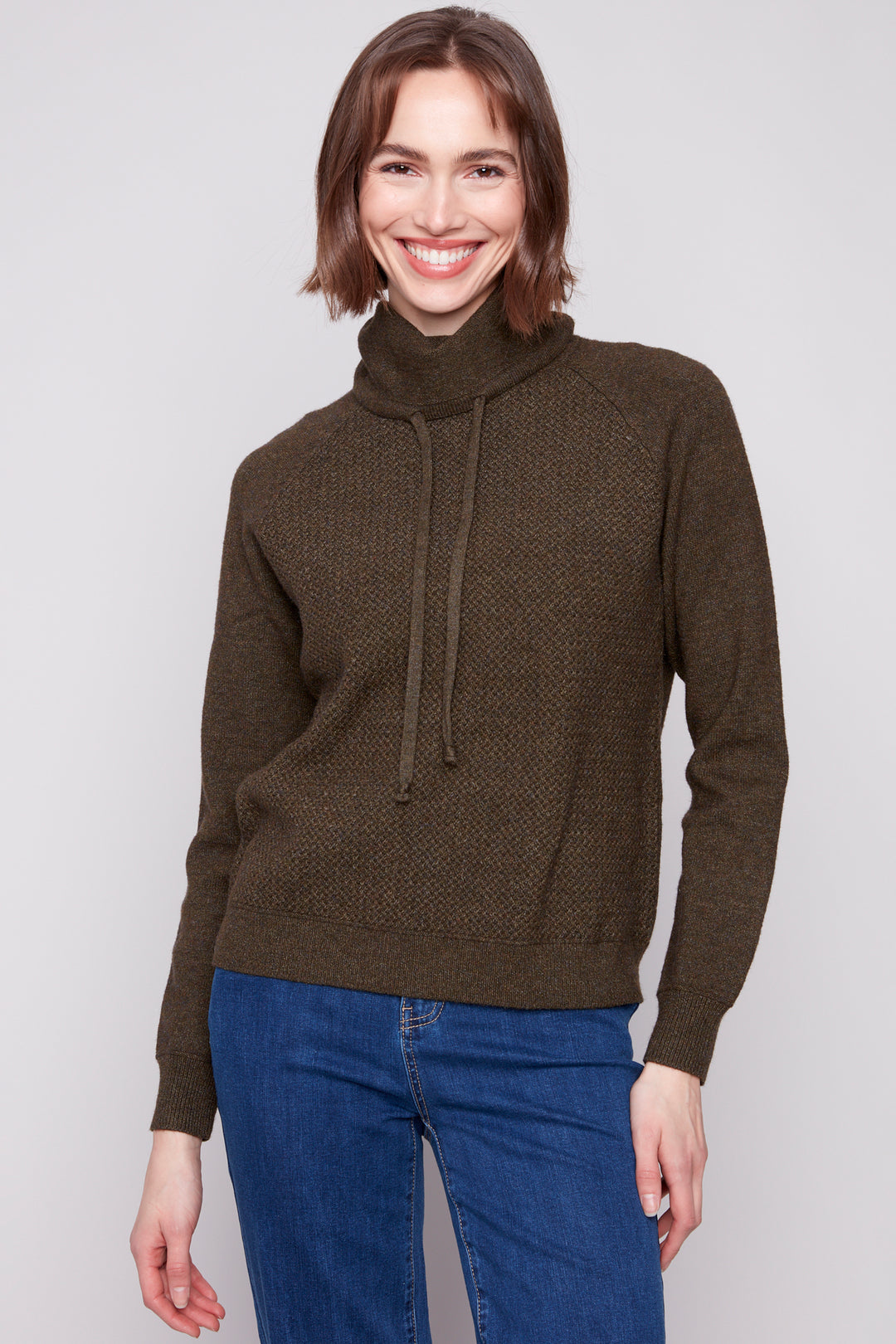 TEXTURED DRAWSTRING NECK TOP