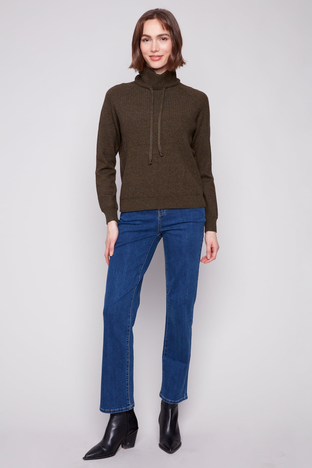 TEXTURED DRAWSTRING NECK TOP