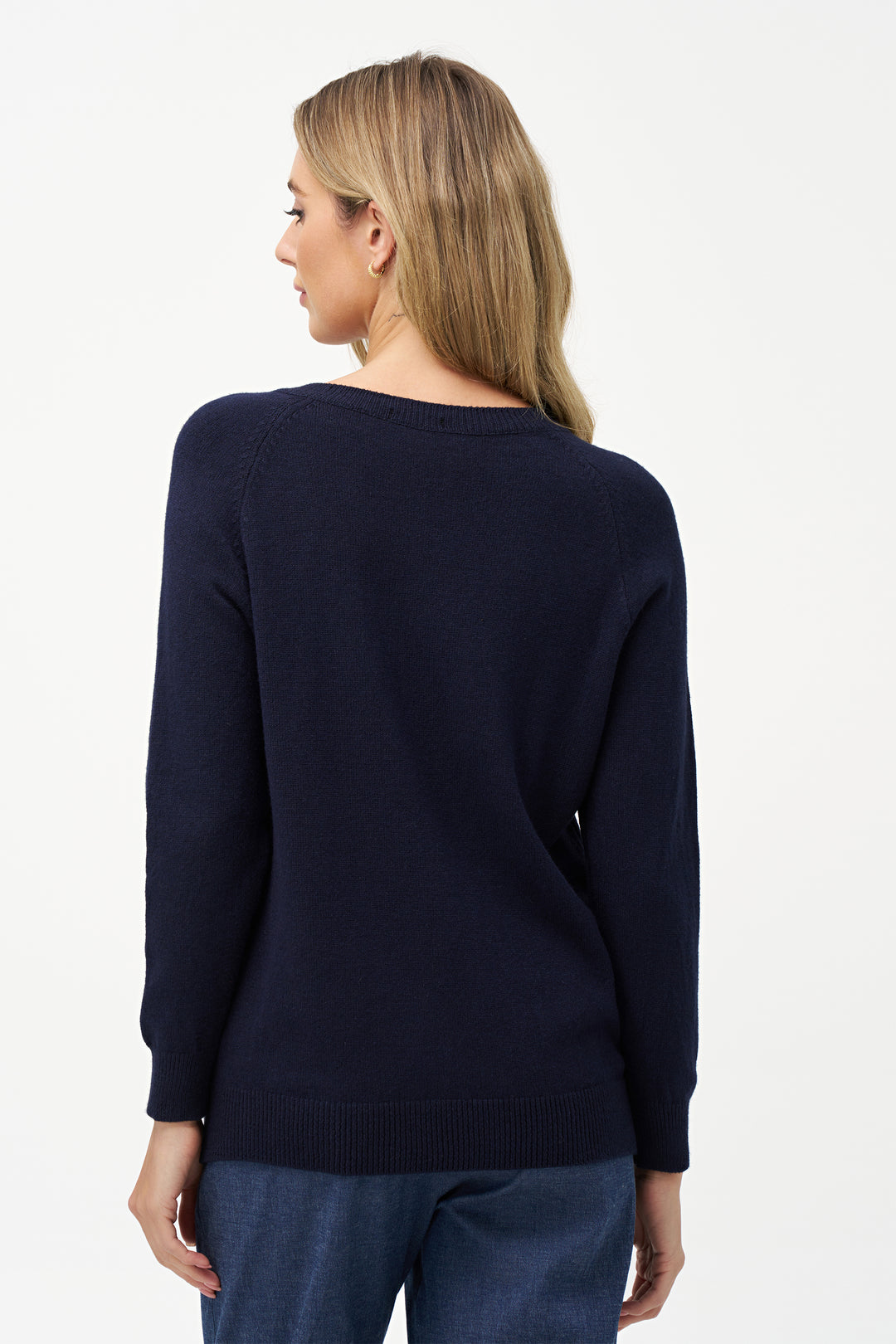 LS V-NECK TOP
