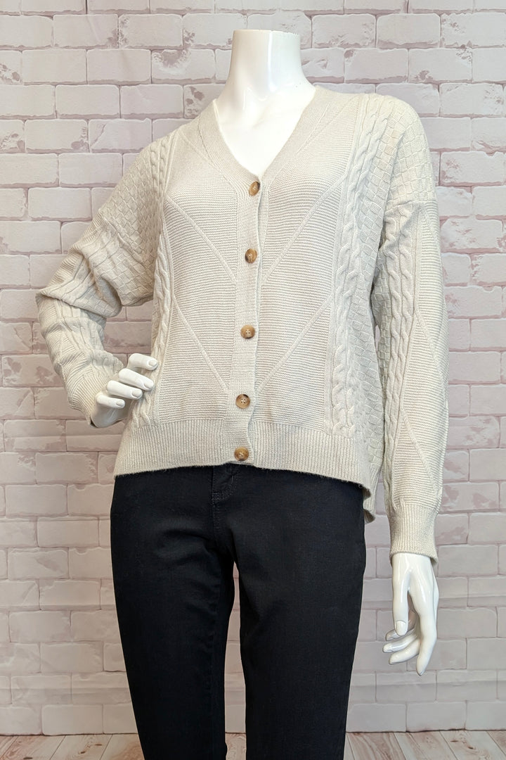 MIXED STITCHES CARDIGAN
