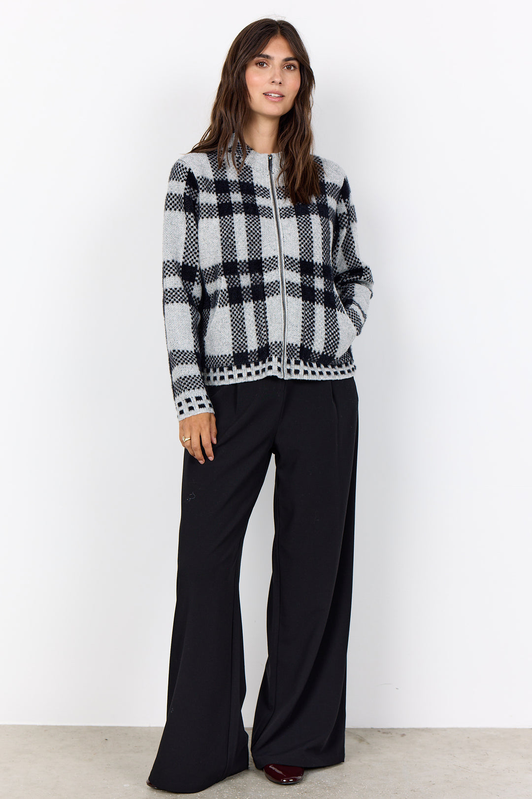 PLAID ZIP CARDIGAN
