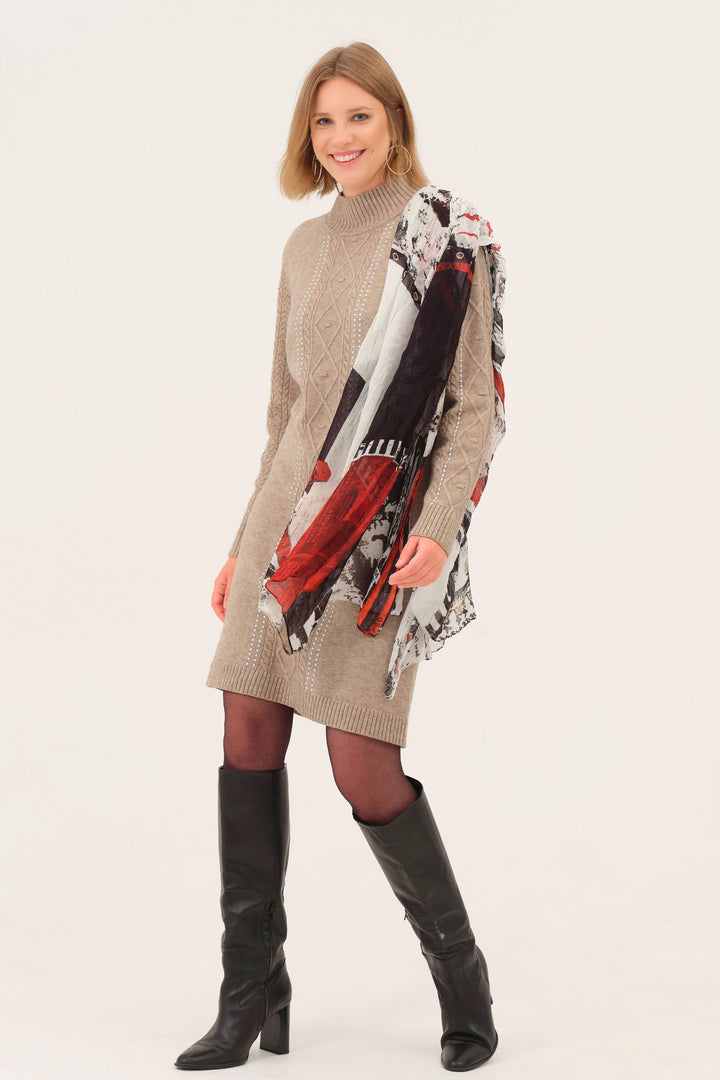 BOOKWORM SCARF