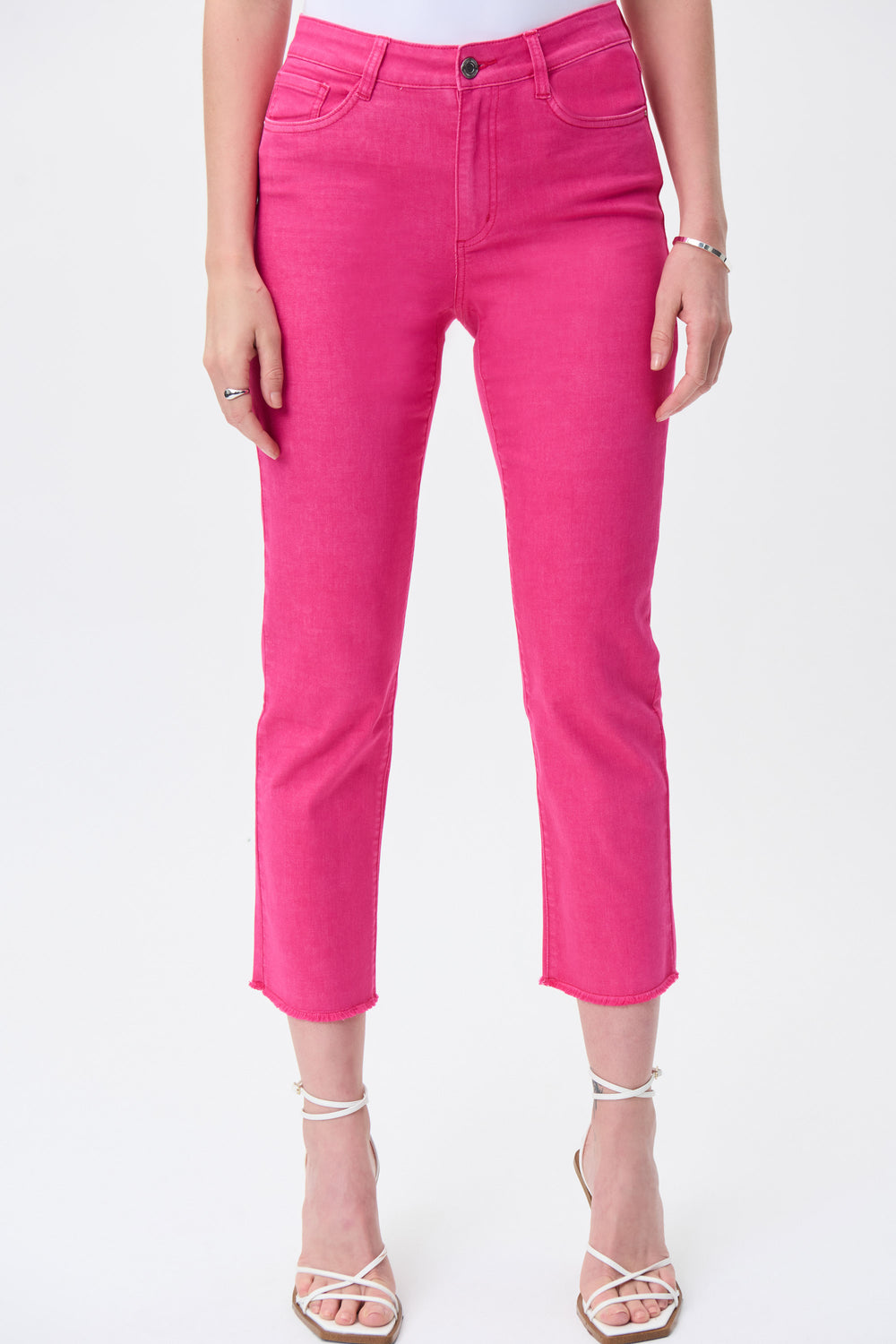 JOSEPH RIBKOFF SPRING 2023 women's casual colourful slim cropped jeans with frayed hem - pink front