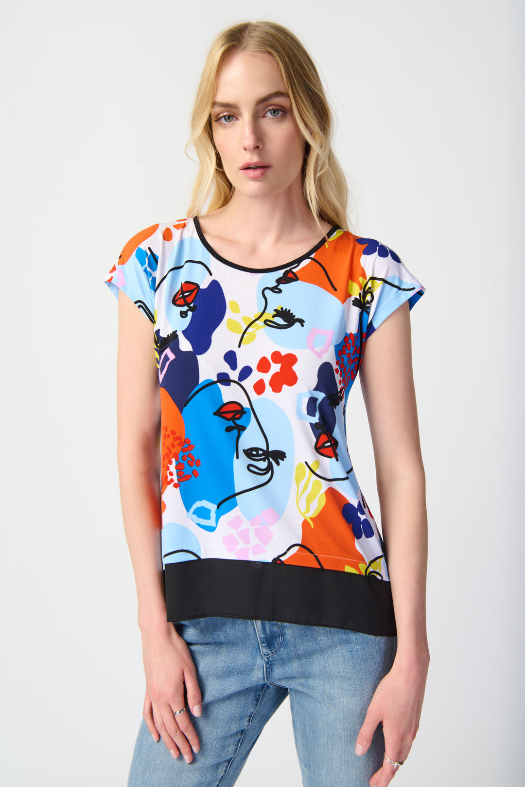 Stand out with its striking, colourful design and bold contrast hem and neckline. 