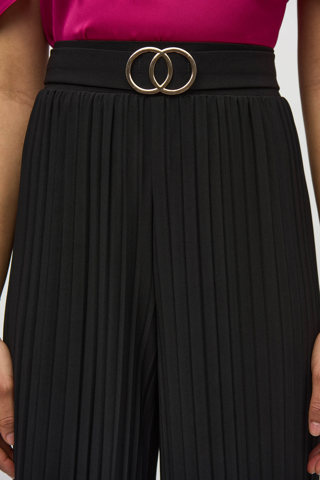 WIDE LEG PLEATED PANT