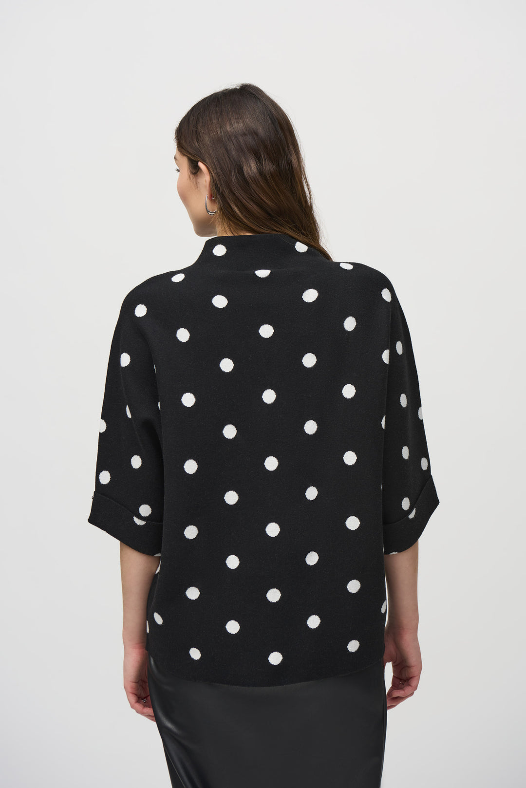 DOT PRINT MOCK NECK TOP