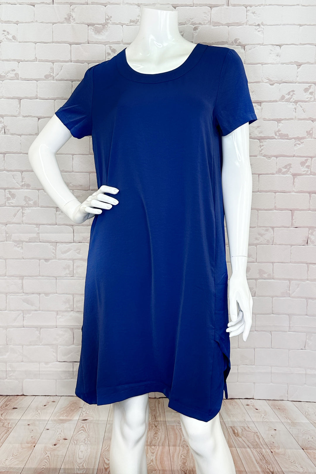 EVER SASSY Spring 2024 This chic dress features a round neckline, classic short sleeves, pointed layered hem design and to the knees length.