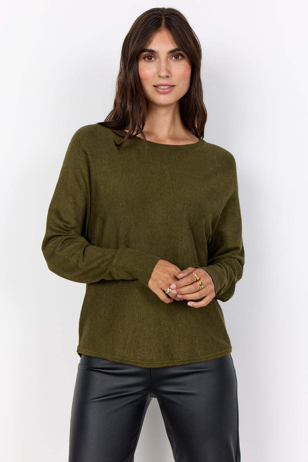 BUTTON BACK LIGHT SWEATER TOP