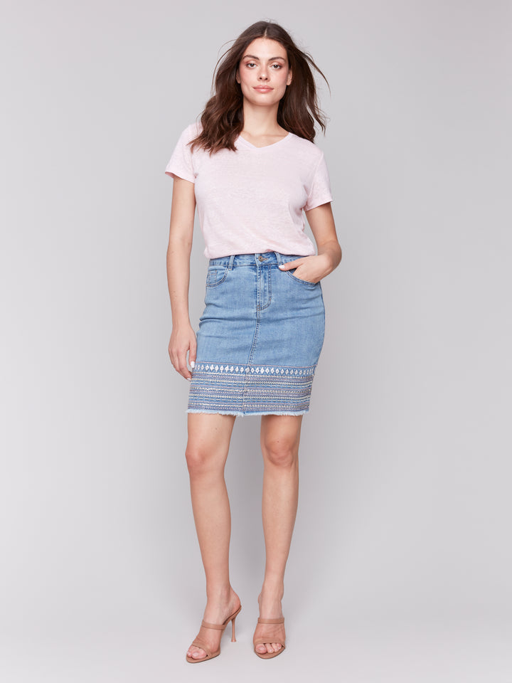 LIGHT BLUE EMBROIDERED HEM DENIM SKIRT