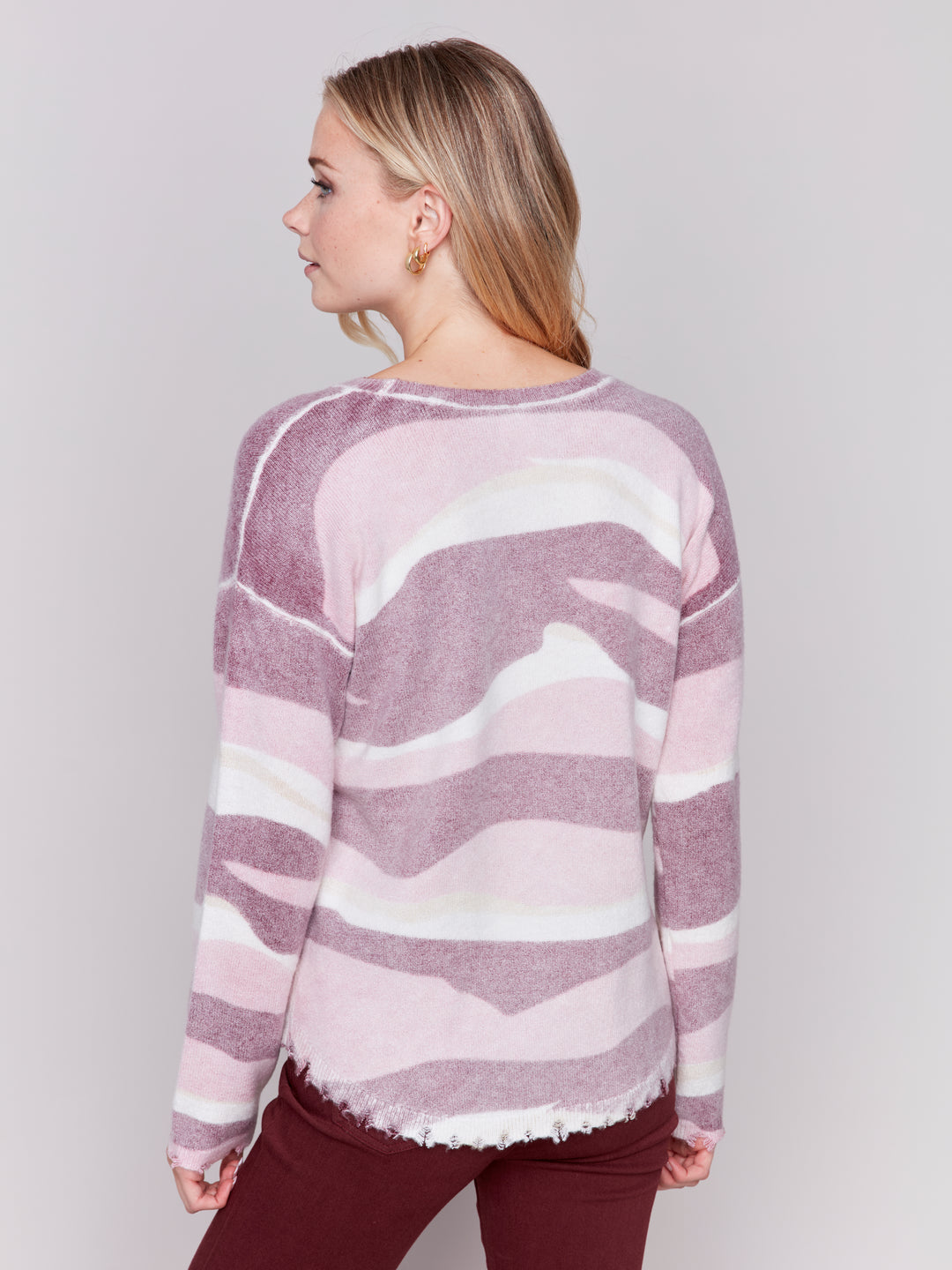 REVERSIBLE WAVY STRIPE TOP