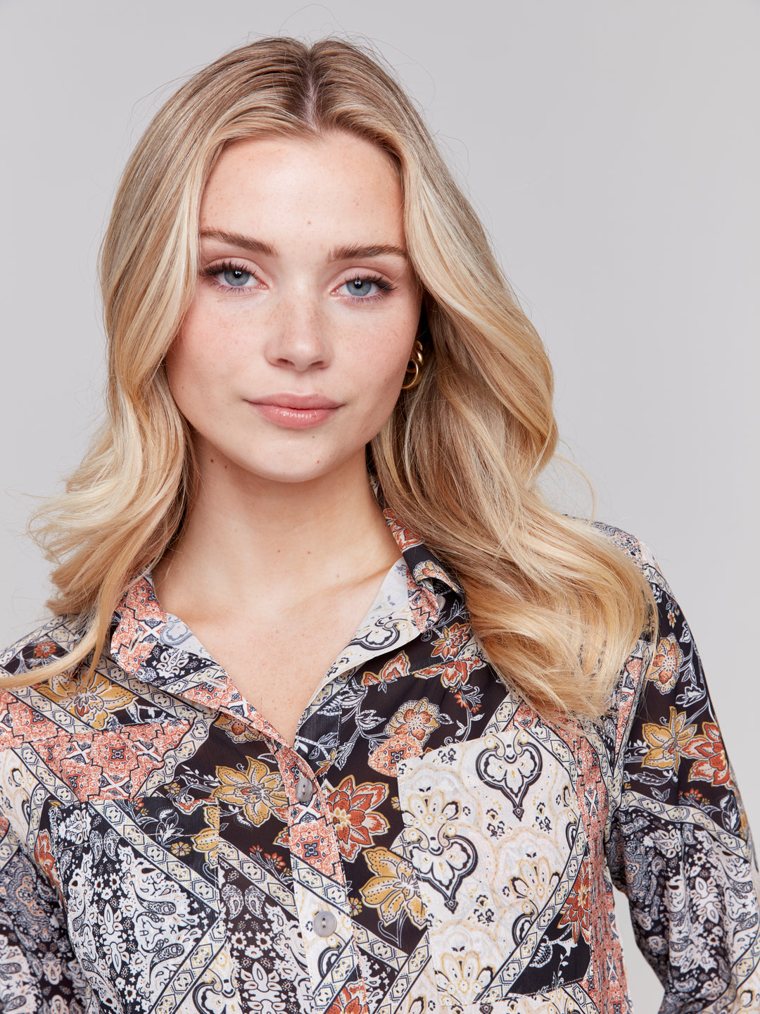 PATCHWORK PRINT BLOUSE