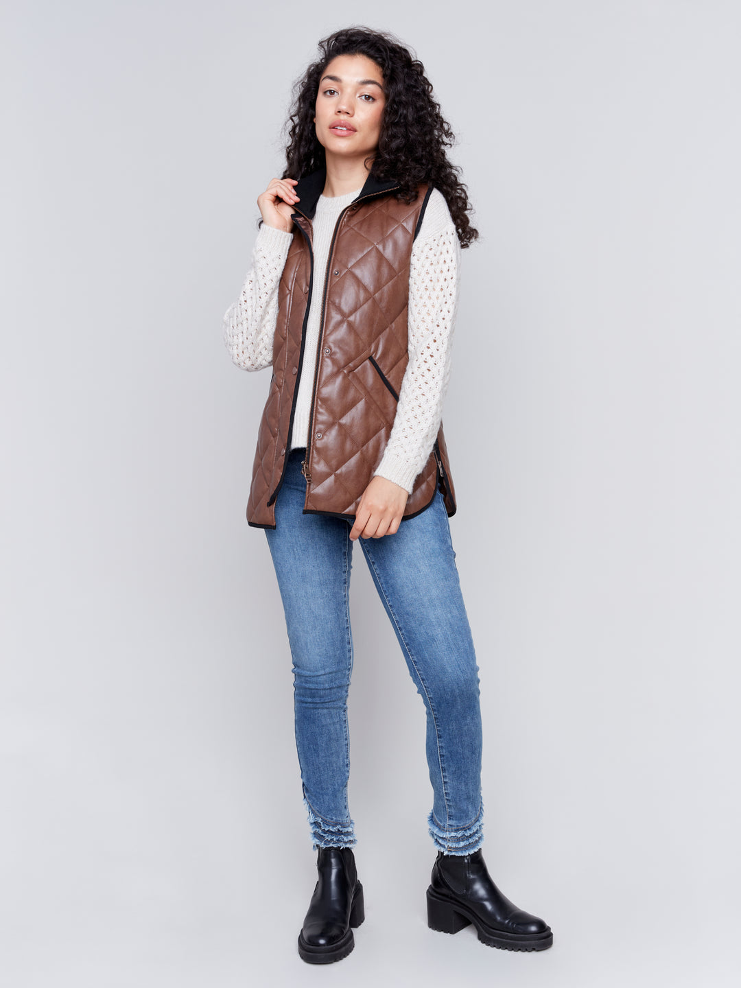 QUILTED PLEATHER VEST