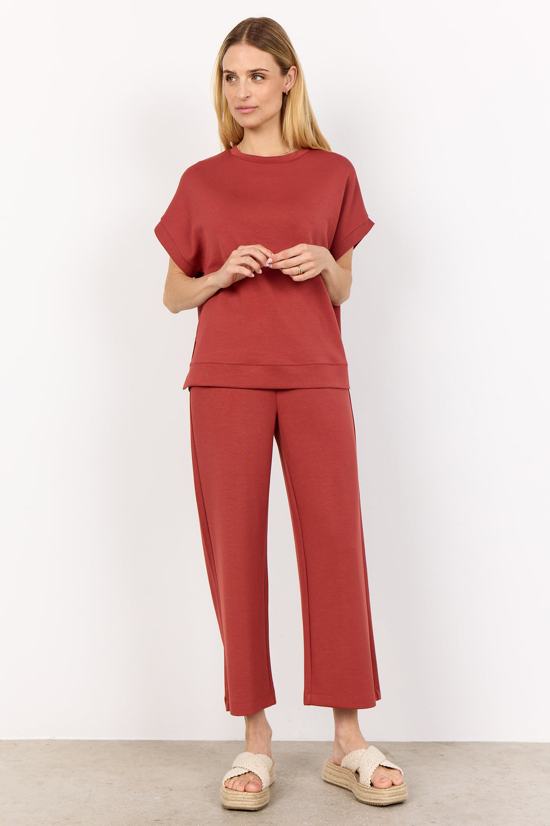 SOFT CAP SLEEVE T-SHIRT TOP