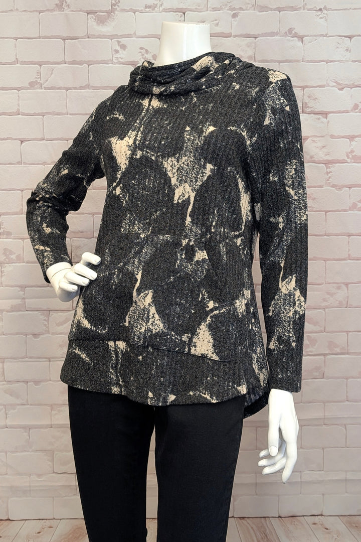 MICHAEL TYLER Fall 2025 
This charcoal beige mottled leaf hoodie top features a refined, relaxed fit crafted from soft bouclé knit fabric, offering cozy comfort for everyday wear. 