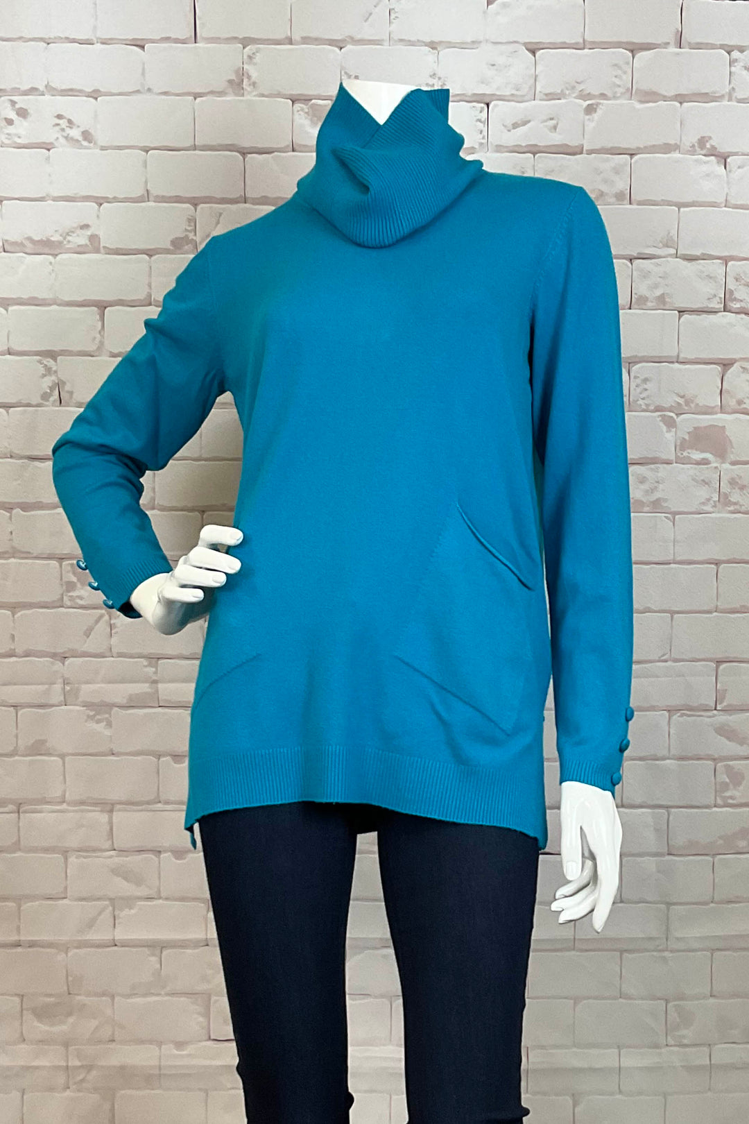 KYLEE TUNIC + SCARF