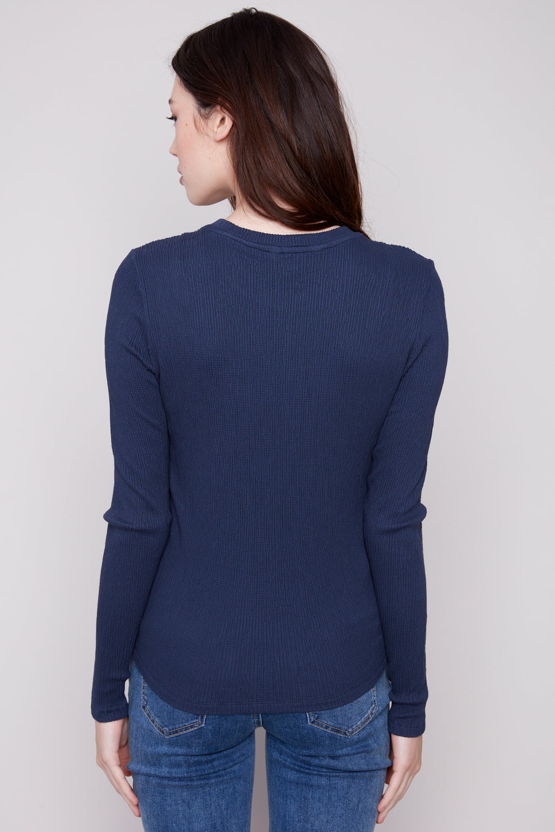TEXTURED LS KNOT FRONT TOP